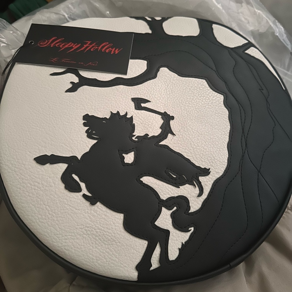 LFEN Sleepy Hollow Purse
